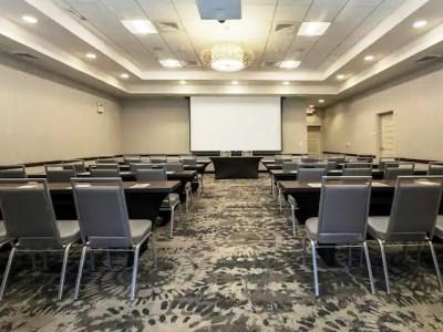 Hilton Garden Shirlington