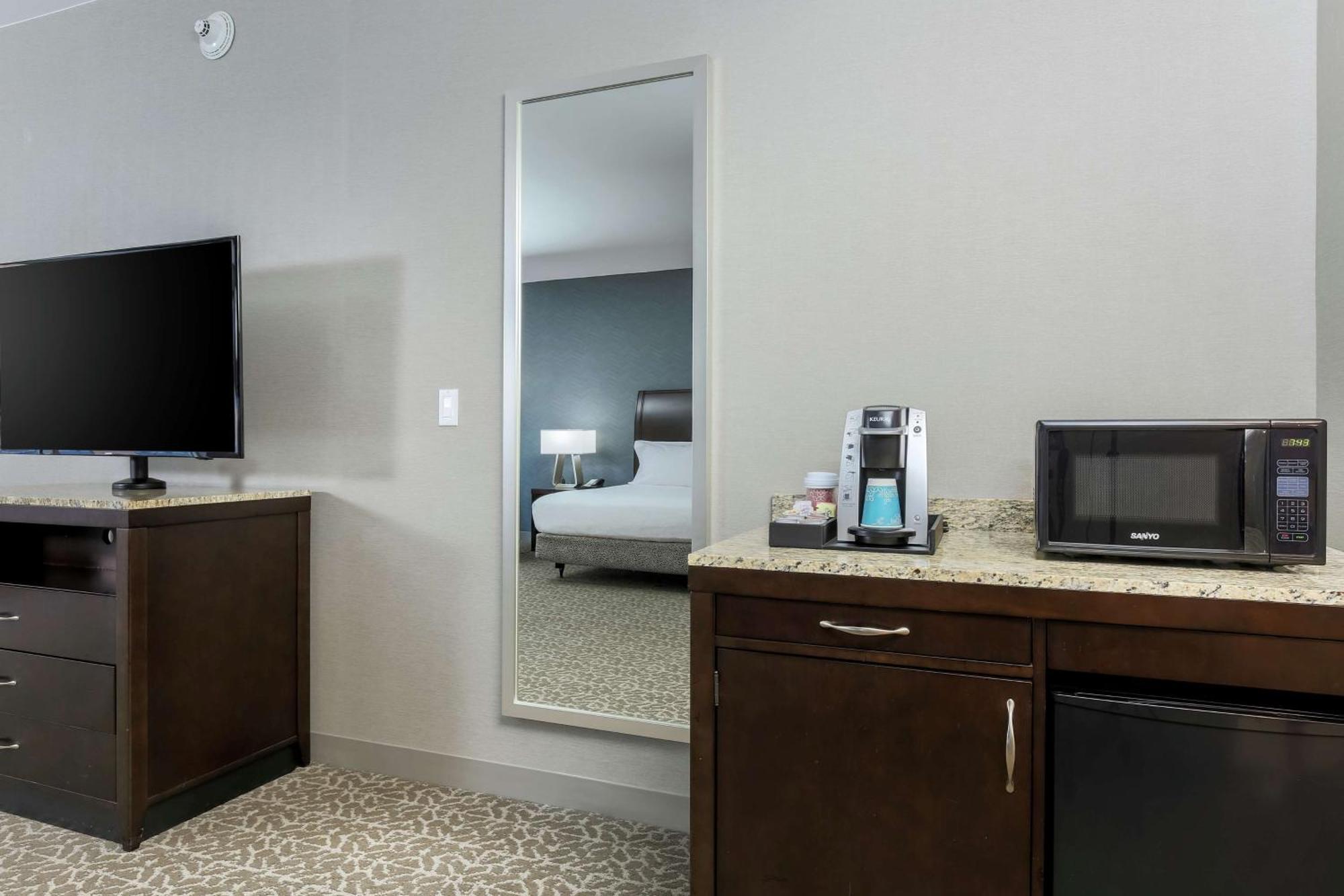 Hilton Garden Shirlington Hotel
