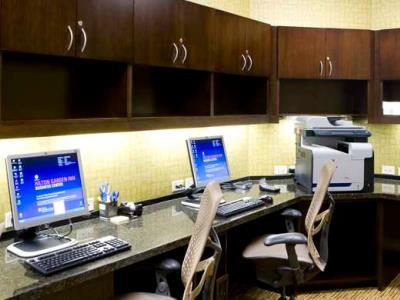 Hilton Garden Shirlington Arlington