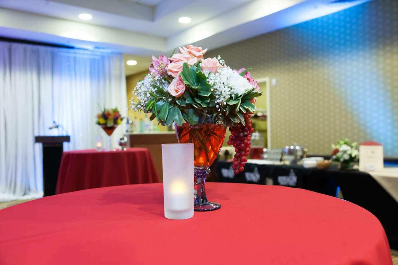 Hilton Garden Shirlington 3*
